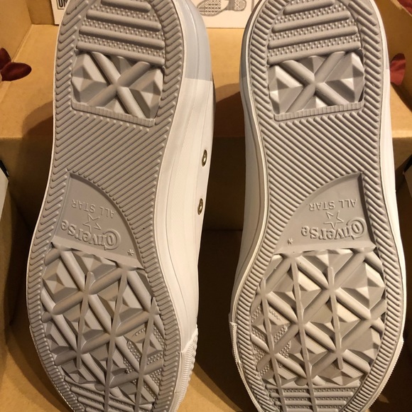 Converse CTAS OX Pure Platinum Leather Unisex - Picture 4 of 5